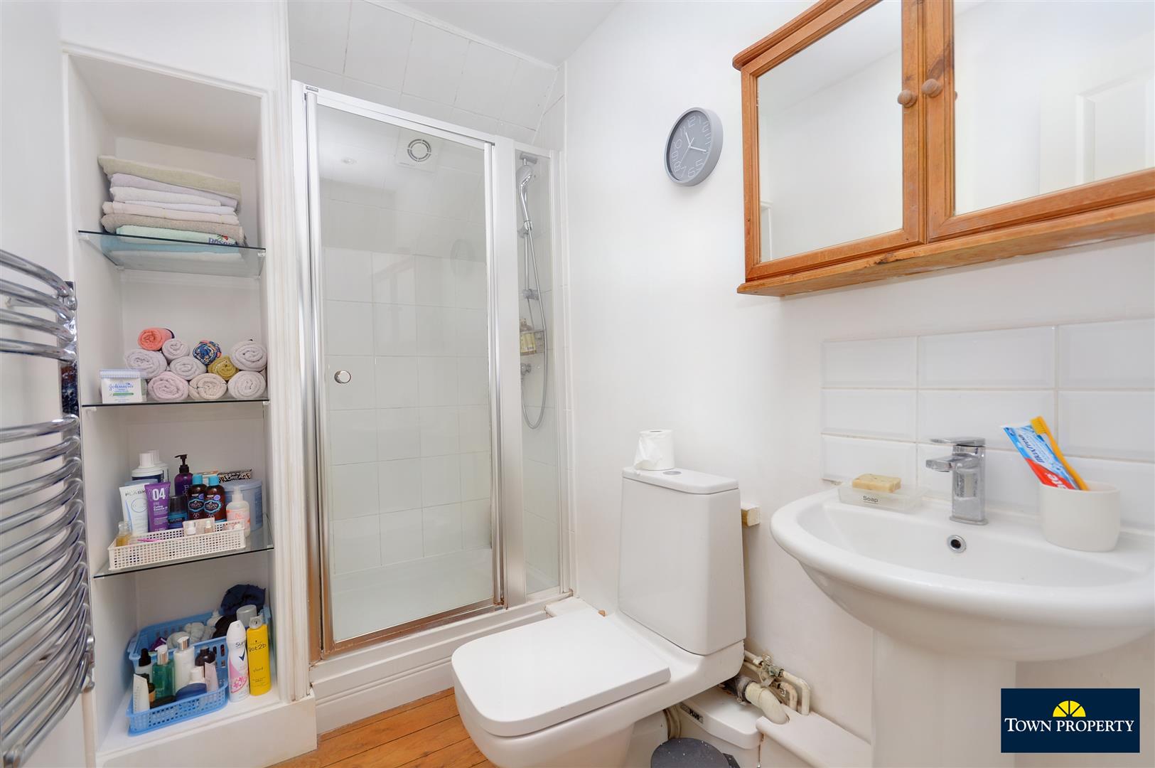 Property Details for Hurst Road Eastbourne East Sussex BN21 2PW Town Property Estate Agents